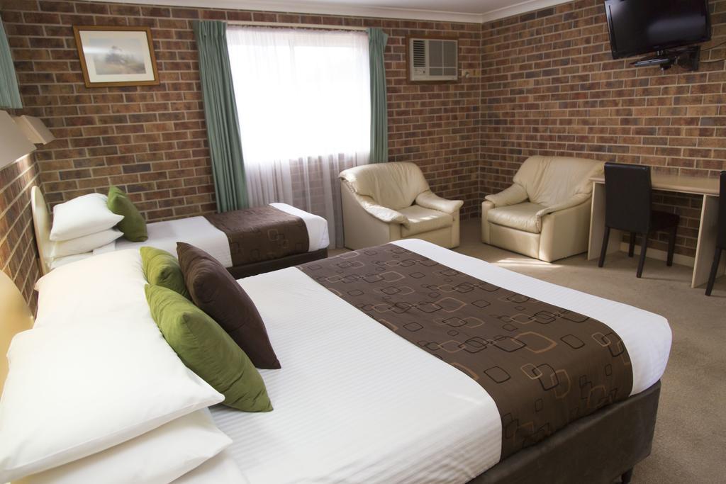 A Line Motel Griffith Bagian luar foto