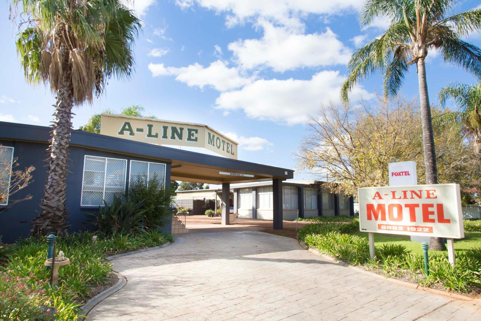A Line Motel Griffith Bagian luar foto